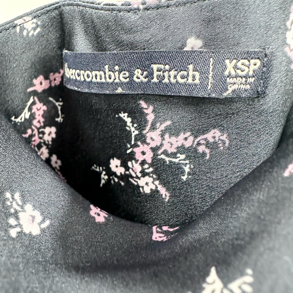 Abercrombie & Fitch Women's Navy Satin Floral Slip Mini Dress Cowl Neck Size XSP - Picture 4 of 5